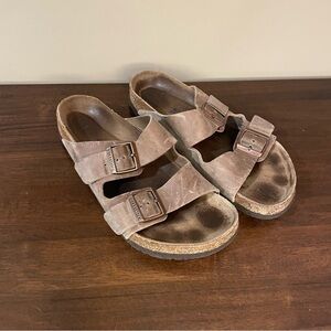 Arizona Suede Leather Birks